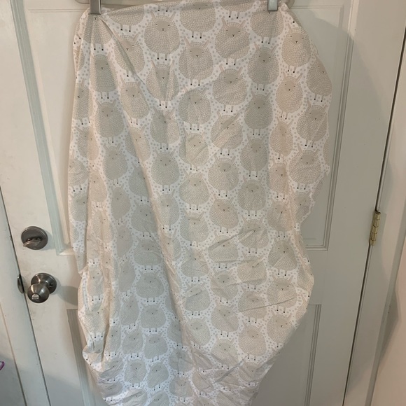 Land of Nod Sheep Baby Bedding Crib Set - Picture 8 of 13